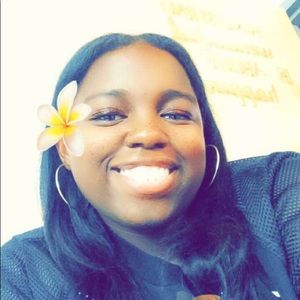 Meet your Posher, Brandy